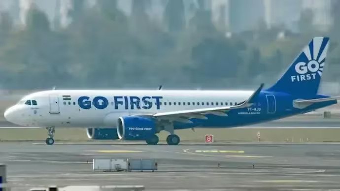 Go First airlines go bankrupt, customers angry.